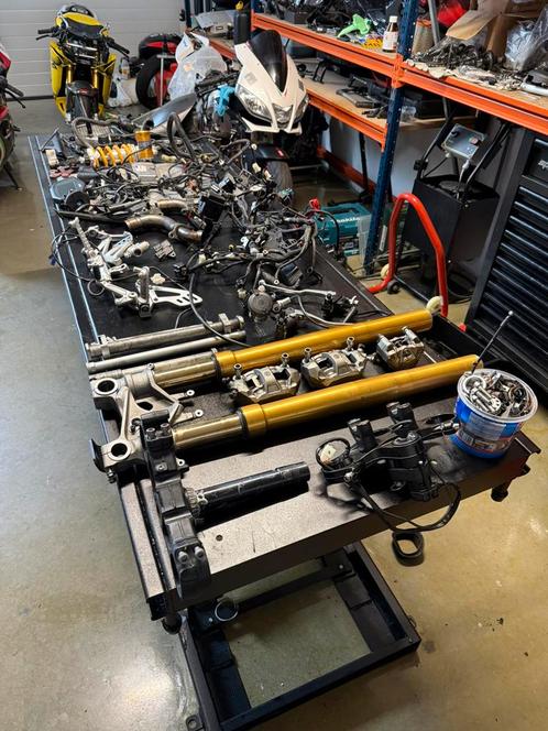 Aprilia Tuono v4 1100 Factory 2017 onderdelen, Motoren, Onderdelen | Overige, Gebruikt, Ophalen of Verzenden