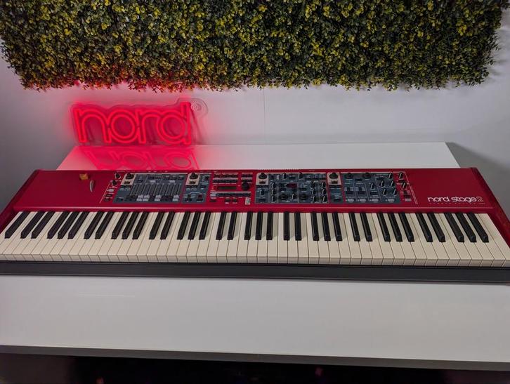 SALE SALE SALE | Nord Stage 2 88 Toetsen ook een Ns2compact, Muziek en Instrumenten, Keyboards, Zo goed als nieuw, 88 toetsen