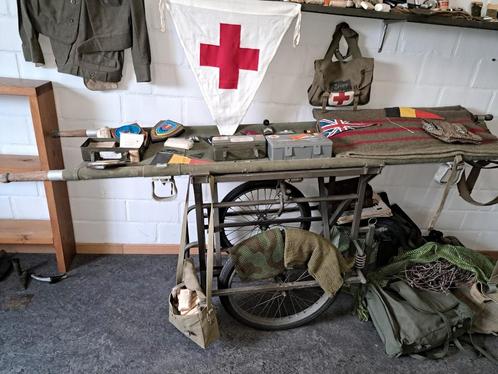 Originele jaren 50 mobiele brancard US Army ww2 model, Verzamelen, Militaria | Tweede Wereldoorlog, Landmacht, Amerika, Ophalen