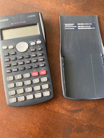 Casio rekenmachine fx-82MS beschikbaar voor biedingen