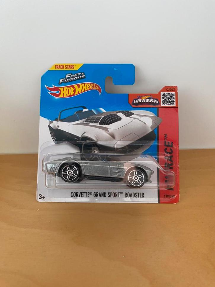 Hot wheels corvette grand sport roadster, Hobby en Vrije tijd, Modelauto's | Overige schalen, Zo goed als nieuw, Ophalen of Verzenden