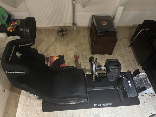 Playseat evolution zo goed als nieuw, Alleen de stoel!, Spelcomputers en Games, Spelcomputers | Overige Accessoires, Gebruikt