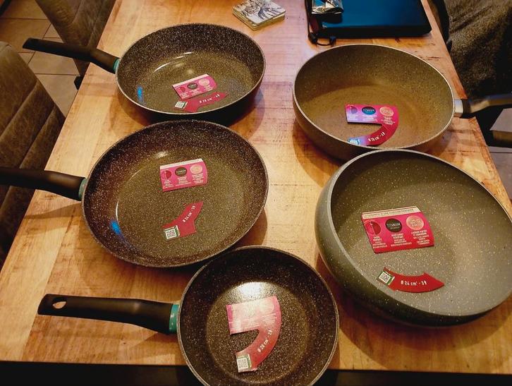 BK Pannenset - Alles voor €60!, Huis en Inrichting, Keuken | Potten en Pannen, Gebruikt, Pannenset, Overige materialen, Inductieplaat