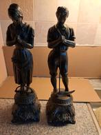 2 oude beeldjes, Ophalen