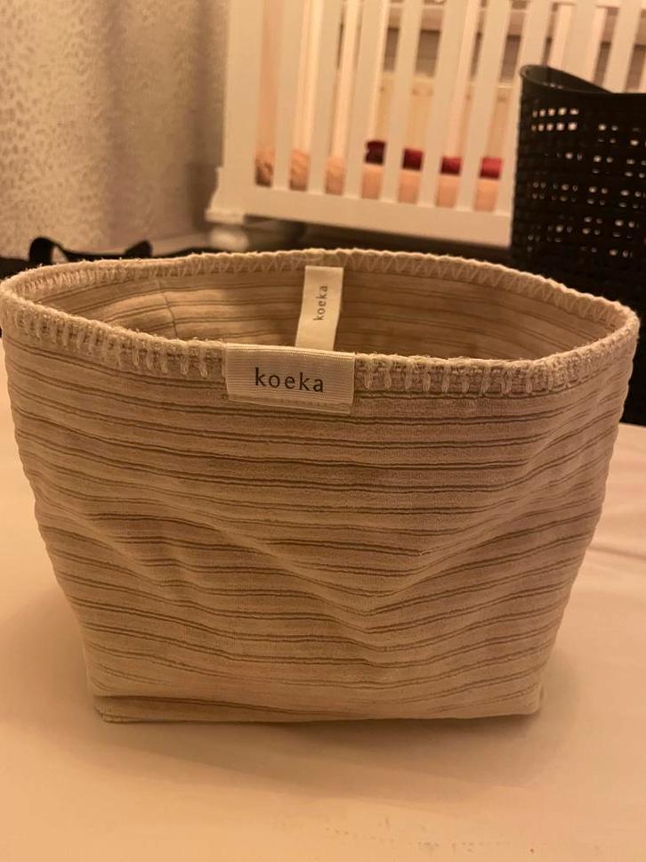 Koeka Commode Mand + Aankleedkussenhoes, Kinderen en Baby's, Kinderkamer | Inrichting en Decoratie, Zo goed als nieuw, Kleed of Kussen