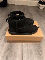 Uggs schoenen 38 zwart, Ophalen of Verzenden, Zo goed als nieuw, Zwart