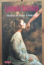 Ljoedmila Oelitskaja (Oelitskaya) - Medea en haar kinderen, Ophalen of Verzenden, Gelezen, Nederland