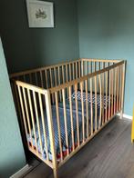 Houten ledikantje, Kinderen en Baby's, Ophalen, Gebruikt, Minder dan 140 cm, Matras