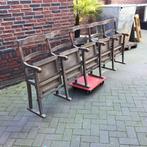 Klapstoelen, Ophalen