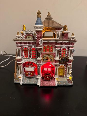 Lemax brandweer / engine house kerst beschikbaar voor biedingen