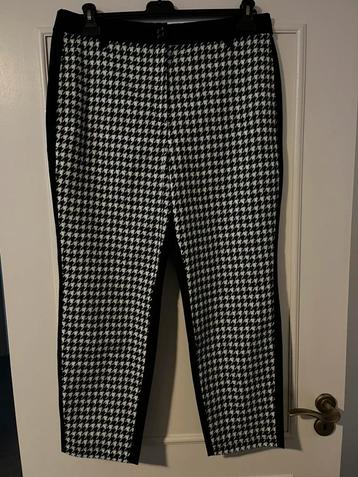 Prachtige Marccain Sports broek zwart wit maat 7 nieuw beschikbaar voor biedingen