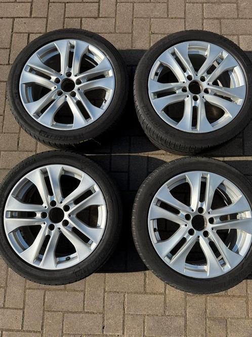 Set 17” originele Mercedes C klasse velgen met banden, Auto-onderdelen, Banden en Velgen, Band(en), Zomerbanden, 17 inch, 225 mm