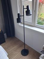 Staande lamp, Huis en Inrichting, Lampen | Vloerlampen, Ophalen, Nieuw, Modern, 100 tot 150 cm
