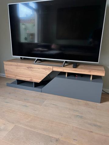 Stijlvol TV Meubel - Modern Design beschikbaar voor biedingen