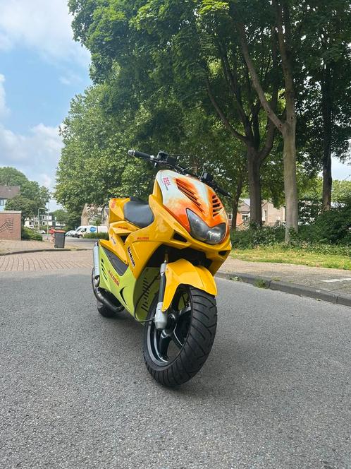 Yamaha Aerox 70cc Stage 6/Malossi, Fietsen en Brommers, Scooters | Yamaha, Zo goed als nieuw, Aerox, Maximaal 45 km/u, Tweetakt