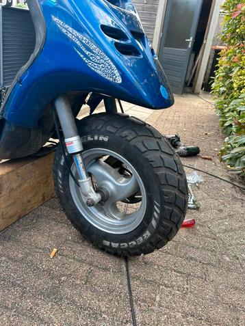 Typhoon 125 motorvork beschikbaar voor biedingen