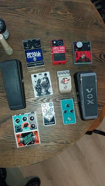 Diverse gitaarpedals | Boss, Stone Deaf FX, Electro Harmonix beschikbaar voor biedingen