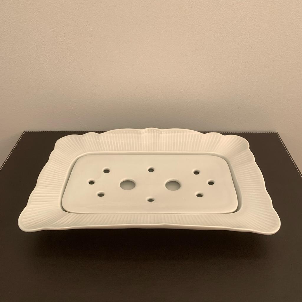 Oude PILLIVUYT Aspergeafdruipschaal (Gemaakt in Frankrijk), Antiek en Kunst, Ophalen of Verzenden