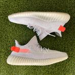 Yeezy Boost 350 V2 “Tail Light” 44 2/3, Kleding | Heren, Schoenen, Ophalen of Verzenden, Zo goed als nieuw