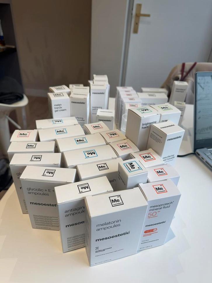 Mesoestetic producten te koop, Sieraden, Tassen en Uiterlijk, Uiterlijk | Lichaamsverzorging, Nieuw, Ophalen of Verzenden