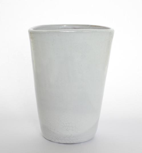Pieter Groeneveldt – witte aardewerk vaas, Antiek en Kunst, Antiek | Keramiek en Aardewerk, Ophalen