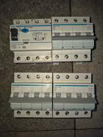 Hager aardlekschakelaar en automaten, Doe-het-zelf en Verbouw, Elektra en Kabels, Ophalen of Verzenden, Gebruikt, Schakelaar