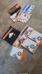 KTM  50cc werkplaats boeken, Ophalen, Zo goed als nieuw