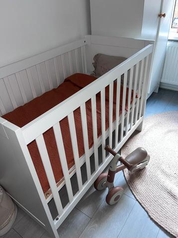 Wit Ledikant - Zo Goed Als Nieuw beschikbaar voor biedingen