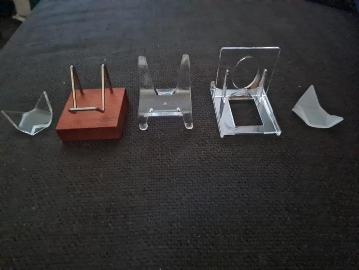 Mineralen en edelstenen display standaard/steun, Verzamelen, Mineralen en Fossielen, Ophalen of Verzenden