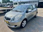 Toyota Yaris 1.3 VVTi - Airco - Zeer Nette Auto, Voorwielaandrijving, 4 cilinders, 995 kg, 547 kg