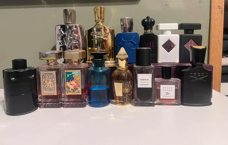 Parfum collectie, Verzamelen, Parfumverzamelingen, Gebruikt, Parfumfles, Gevuld, Ophalen of Verzenden