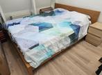 Ikea Malm Bed + Lattenbodems, met een gratis nachtkastje, Huis en Inrichting, Slaapkamer | Bedden, Ophalen, Gebruikt, Overige kleuren