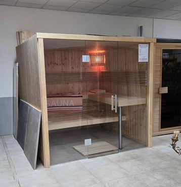 showroommodel Sauna met glazen voorkant – 2.13 x 2.15 x 2.01 beschikbaar voor biedingen