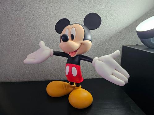 Mickey Mouse Big Figure 42 cm hoogte jaren '2000 - ZGAN, Verzamelen, Disney, Zo goed als nieuw, Beeldje of Figuurtje, Mickey Mouse
