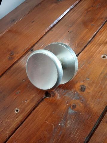 Deurknop rvs beschikbaar voor biedingen