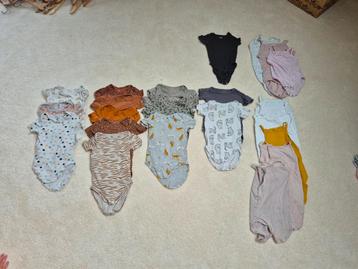 Romperpakket Maat 86/92 - 24 stuks beschikbaar voor biedingen