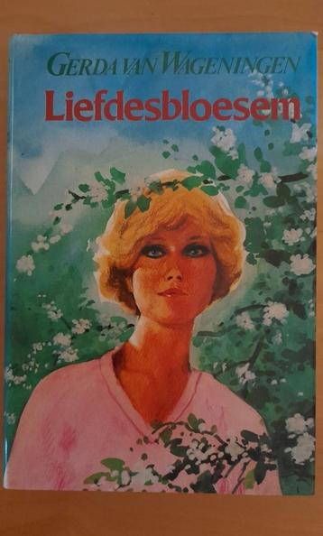 Gerda van Wageningen - Liefdesbloesem beschikbaar voor biedingen