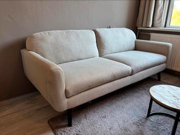 Bank 2,5 zits beige wit 1 jaar oud