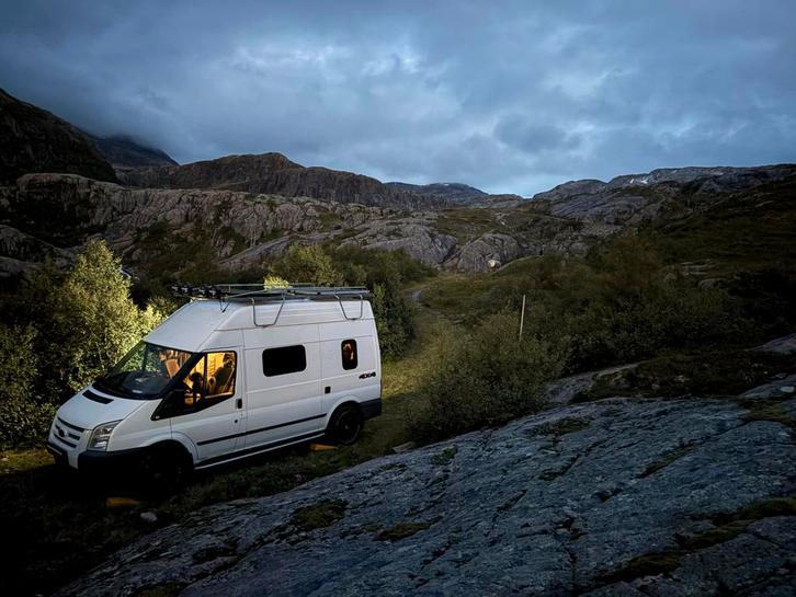 Ford Transit 4X4 offgrid Camper, Caravans en Kamperen, Campers, Particulier, Buscamper of Camperbus, Ford, Ophalen