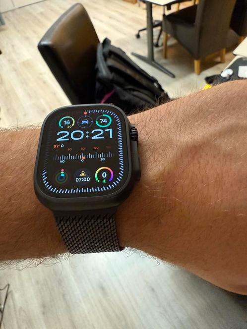 Apple Watch Ultra 2 - Milanees bandje - Spotprijs, Sieraden, Tassen en Uiterlijk, Smartwatches, Zo goed als nieuw, iOS, GPS, Waterdicht