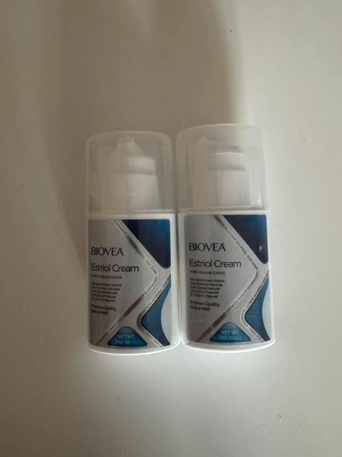 Biovea Estriol Cream 2 flacons van 60ml nieuw, Sieraden, Tassen en Uiterlijk, Uiterlijk | Gezichtsverzorging, Nieuw, Verzorging