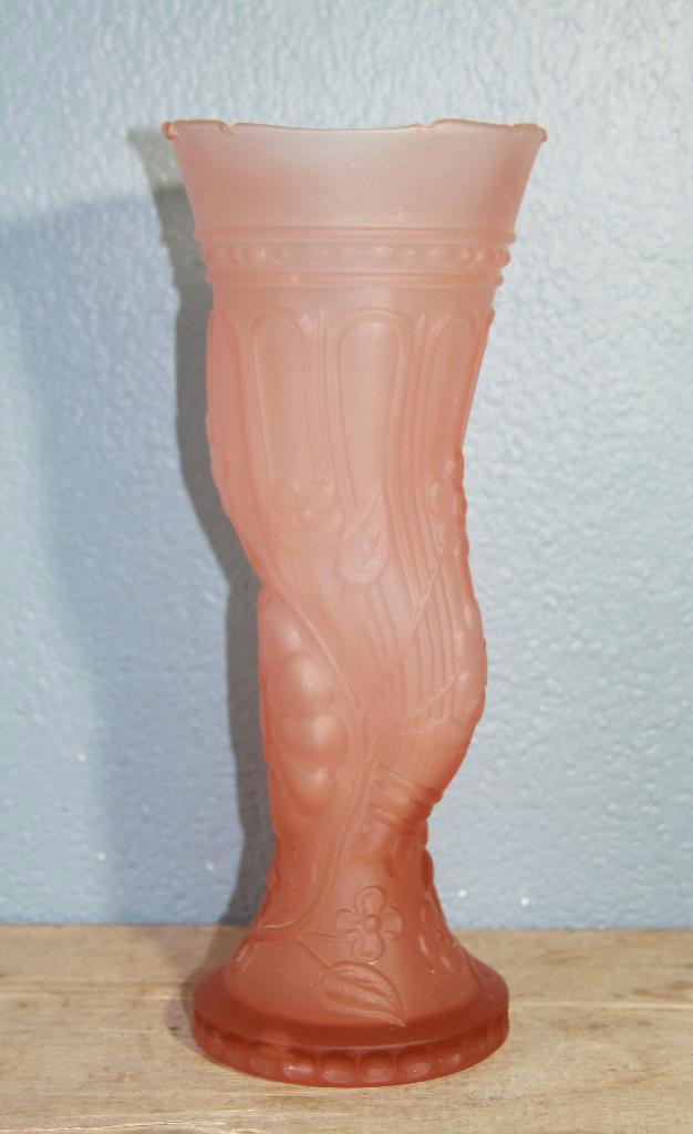 Roze glazen Art Deco vaas, Antiek en Kunst, Antiek | Glas en Kristal, Ophalen of Verzenden