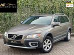 Volvo XC70 2.4D Momentum Summum Xenon/Leder, Auto's, Volvo, Voorwielaandrijving, Gebruikt, 179 €/maand, XC70