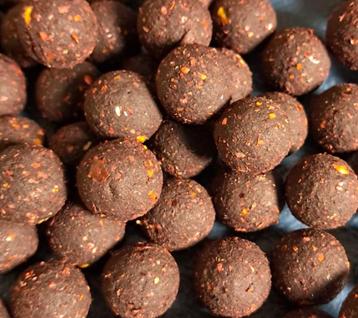 Chili Chorizo boilies 15mm beschikbaar voor biedingen