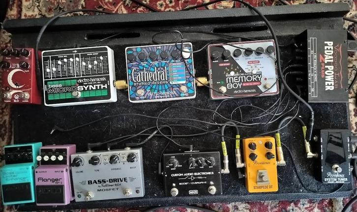 Diverse effecten gitaar/bas, Muziek en Instrumenten, Effecten, Gebruikt, Delay of Echo, Reverb, Overige typen, Ophalen of Verzenden