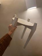 Leuk plantentafeltje / krukje, Ophalen, Gebruikt, Wit, Eén