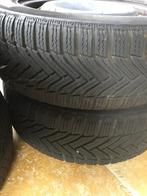 4 Winterbanden 205 55 R16 inclusief stalen velgen: 100 euro, Auto-onderdelen, Banden en Velgen, Ophalen, Gebruikt, 16 inch, Banden en Velgen