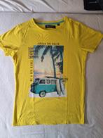 Geel t-shirt met vw bus 164/170, Kinderen en Baby's, Ophalen of Verzenden, Jongen, Shirt of Longsleeve