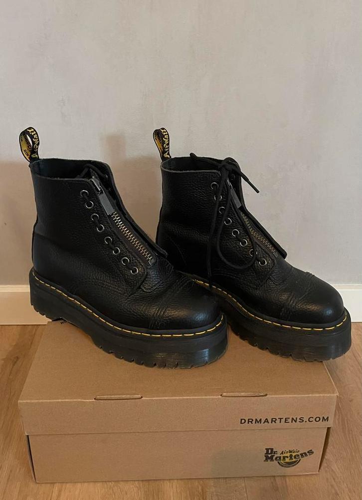 Dr. Martens sincler platform 39 zgan, Kleding | Dames, Schoenen, Zo goed als nieuw, Zwart, Ophalen of Verzenden