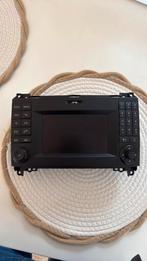 Mercedes w447 Vito radio RY2540, Auto diversen, Autoradio's, Ophalen of Verzenden, Zo goed als nieuw